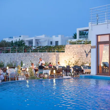 Stunning Two Bedroom Penthouse With Breath Taking Sea View * Cirénia