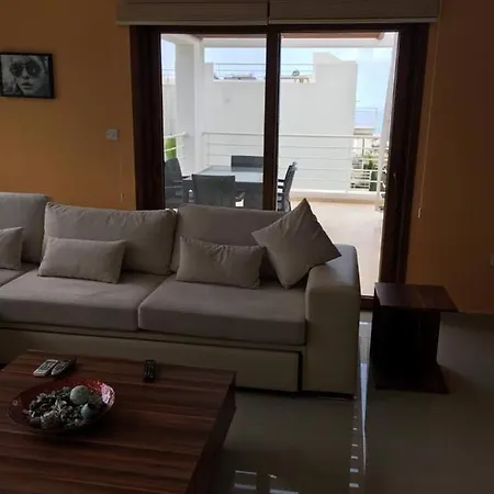 Apartamento Stunning Two Bedroom Penthouse With Breath Taking Sea View Cirénia