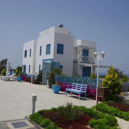 Stunning Two Bedroom Penthouse With Breath Taking Sea View * Cirénia