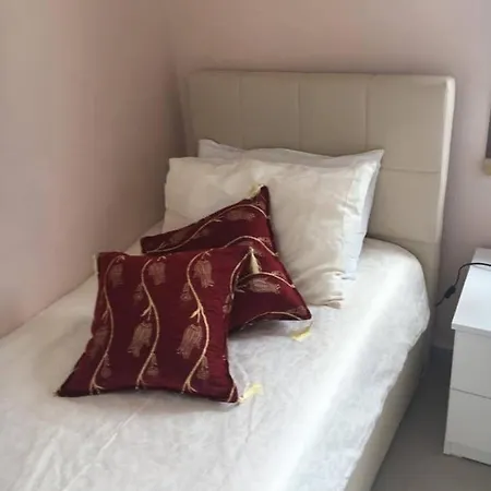 Apartment Stunning Two Bedroom Penthouse With Breath Taking Sea View