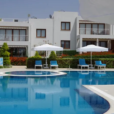 Apartment Stunning Two Bedroom Penthouse With Breath Taking Sea View Kyrenia (Northern Cyprus)
